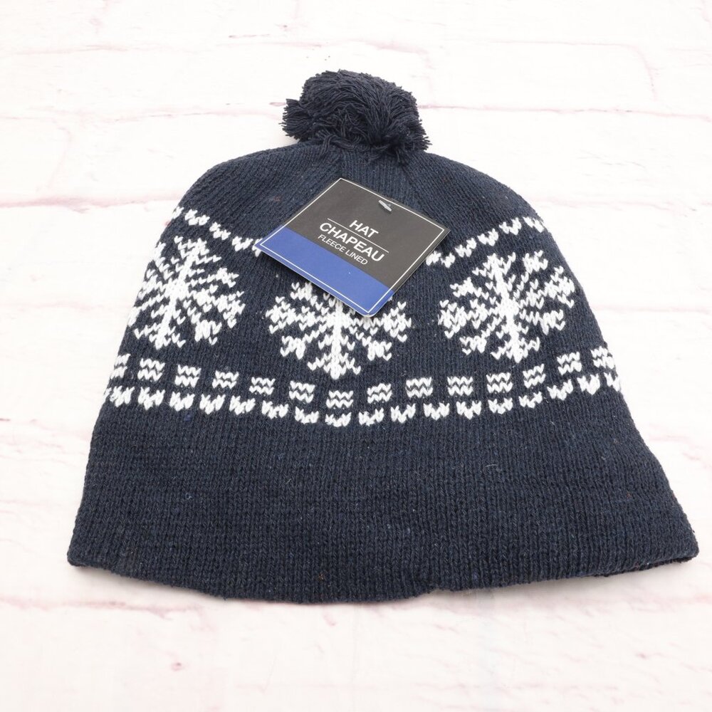 Chapeau Snowflake Winter Ski Beanie Hat Navy White Fleece Lined W/Top Pom
